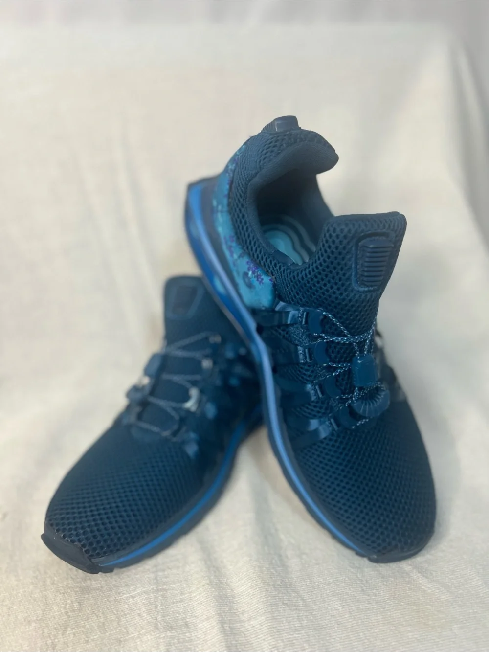 Nike Women's Breathable Mesh Running Shoes in Navy